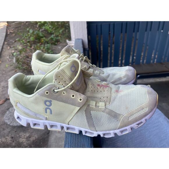 On Swiss Women’s Engineering Cloud Running Yellow Sneakers Sz 10 US - Picture 10 of 10